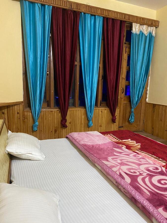 Hotel Deep Forest Kasol Exterior foto