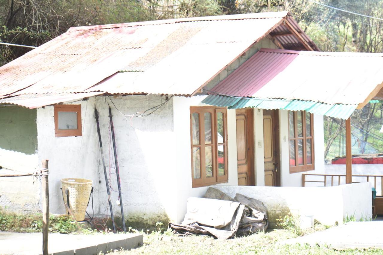 Hotel Deep Forest Kasol Exterior foto